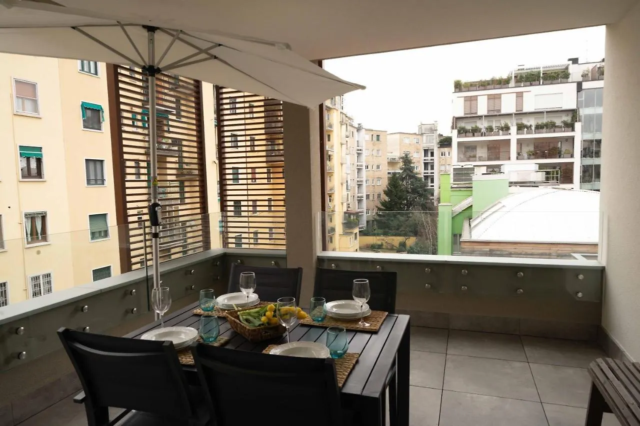 Apartment Amazing Brand New 2 Room Upper Scale With Condo Gym Close To Metro Milan Italy