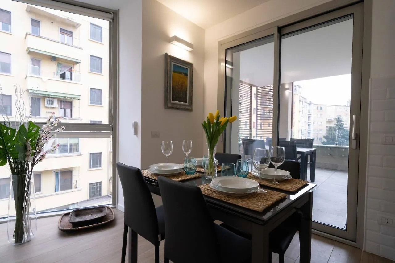 Apartment Amazing Brand New 2 Room Upper Scale With Condo Gym Close To Metro Milan